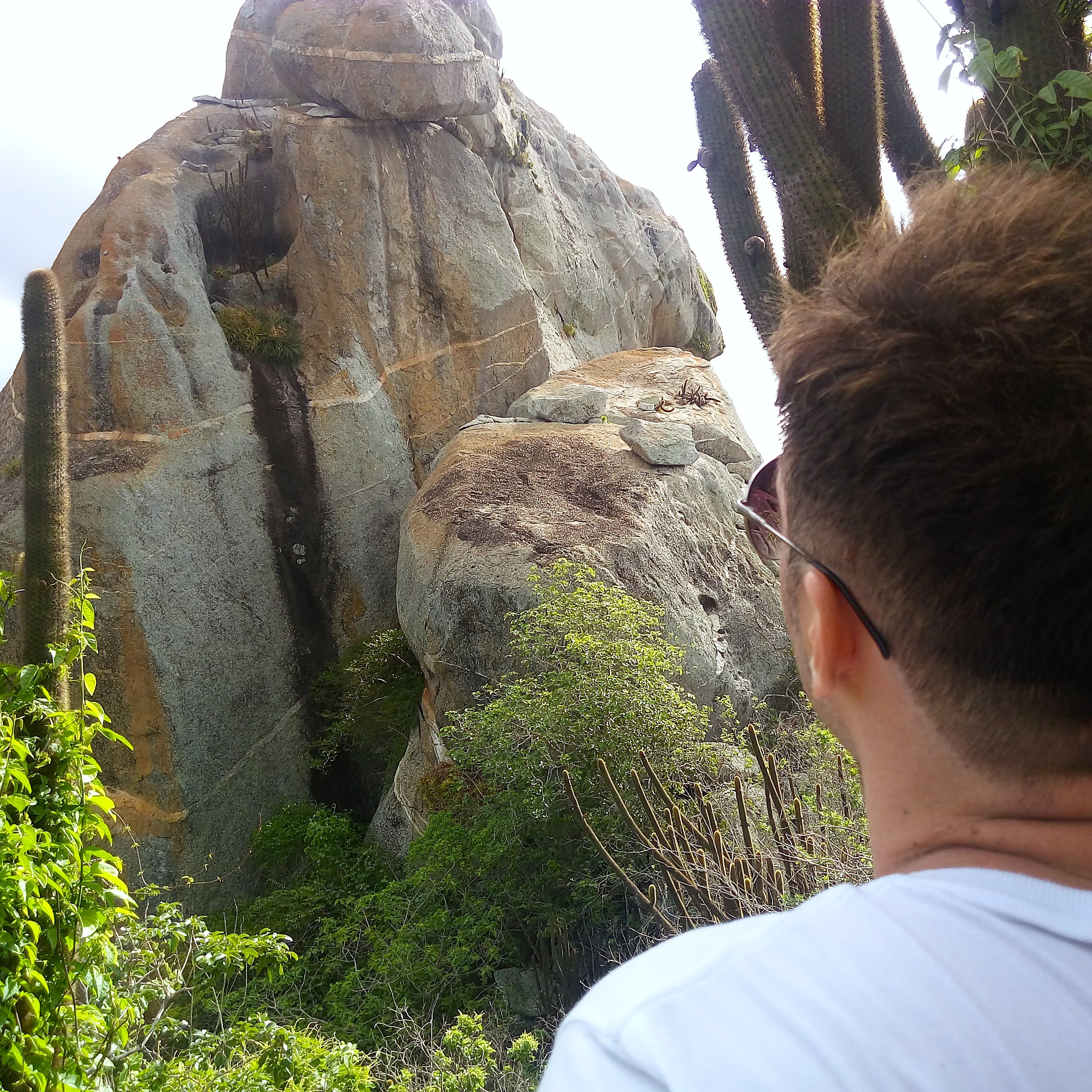 Trilha: Pedra da Galinha Choca